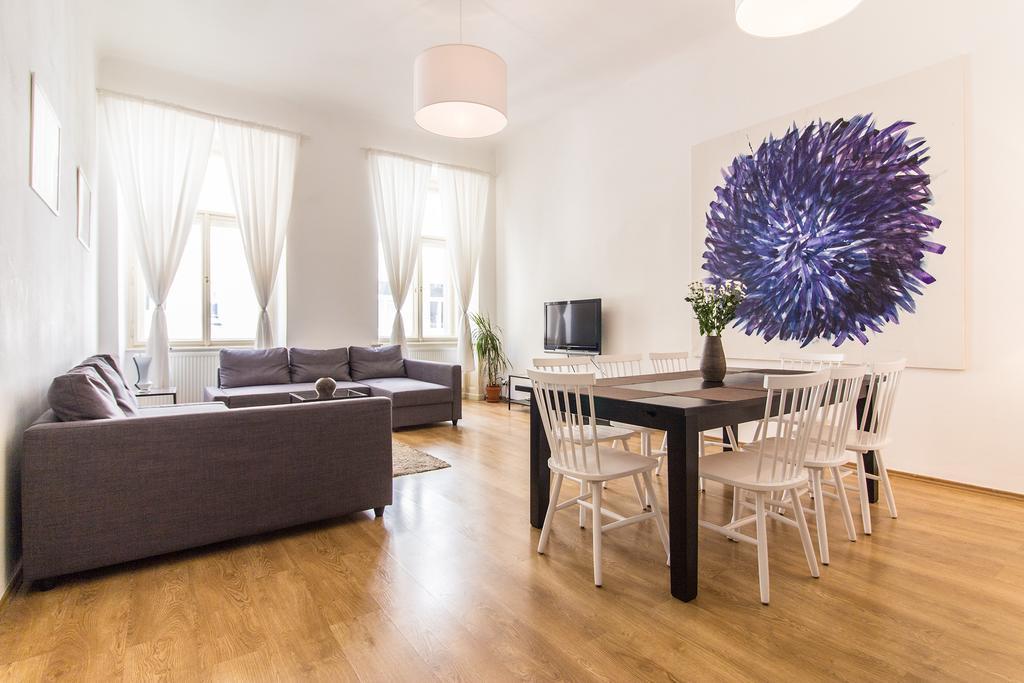 Mighty Prague Apartments Truhlarska 외부 사진